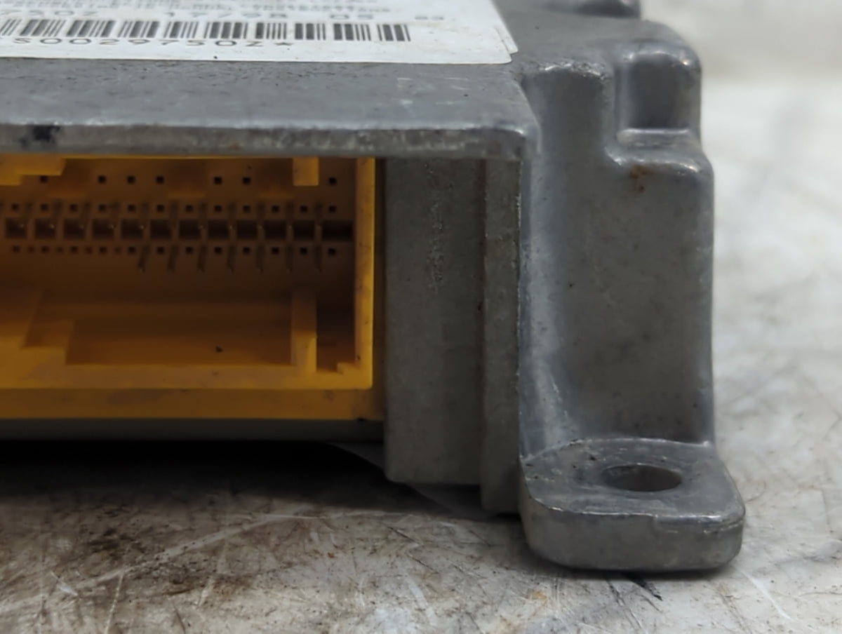 1998-1999 Cadillac Catera Safety Restraint Srs Airbag Control Module - Oemusedautoparts1.com