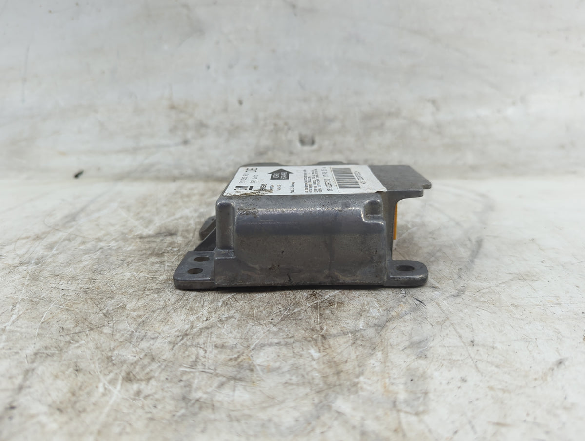 1998-1999 Cadillac Catera Safety Restraint Srs Airbag Control Module - Oemusedautoparts1.com