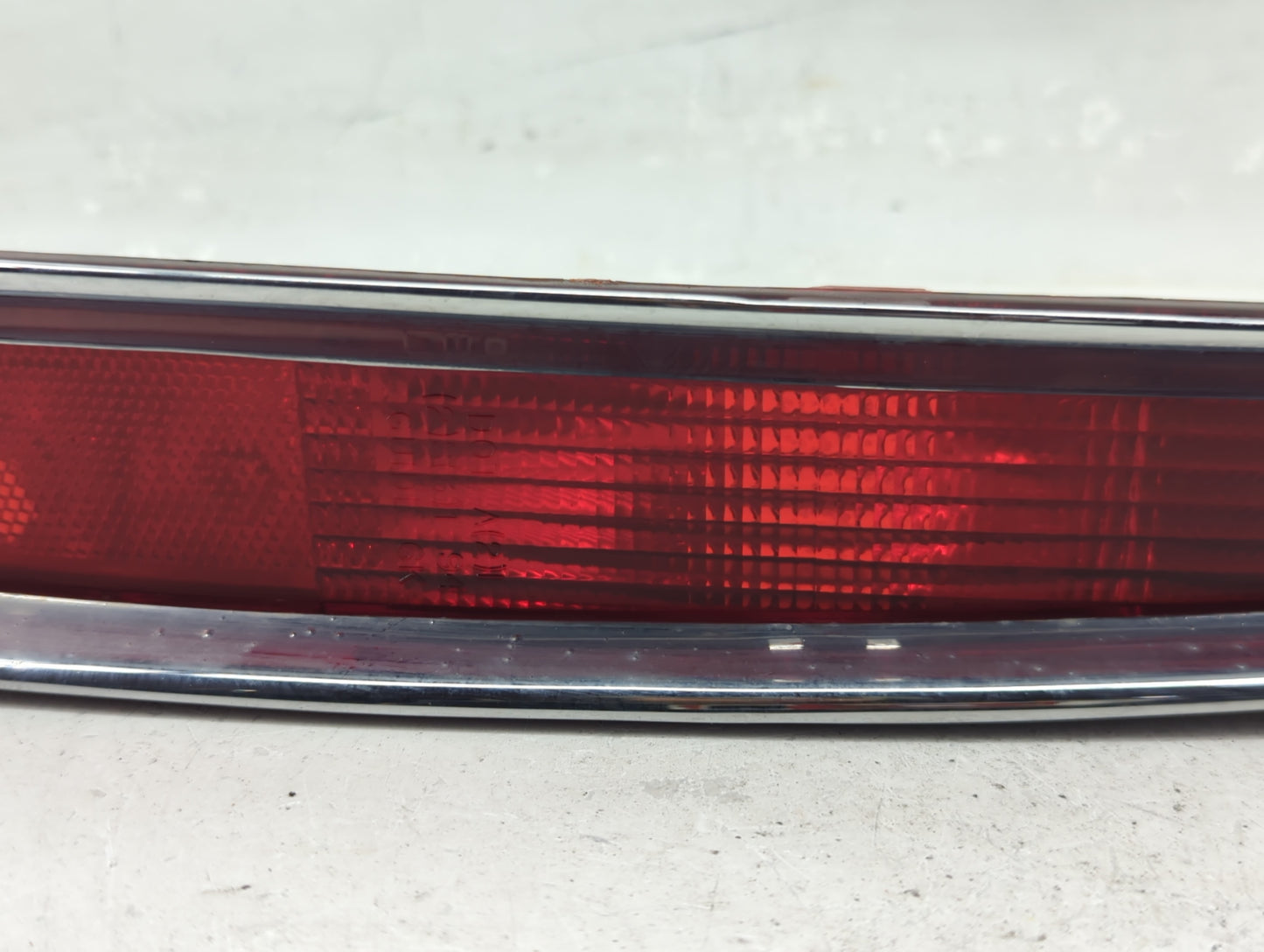 1994-1999 Cadillac Deville Tail Light Assembly Passenger Right OEM P/N:16523492 5976656 Fits Fits 1994 1995 1996 1997 1998 1