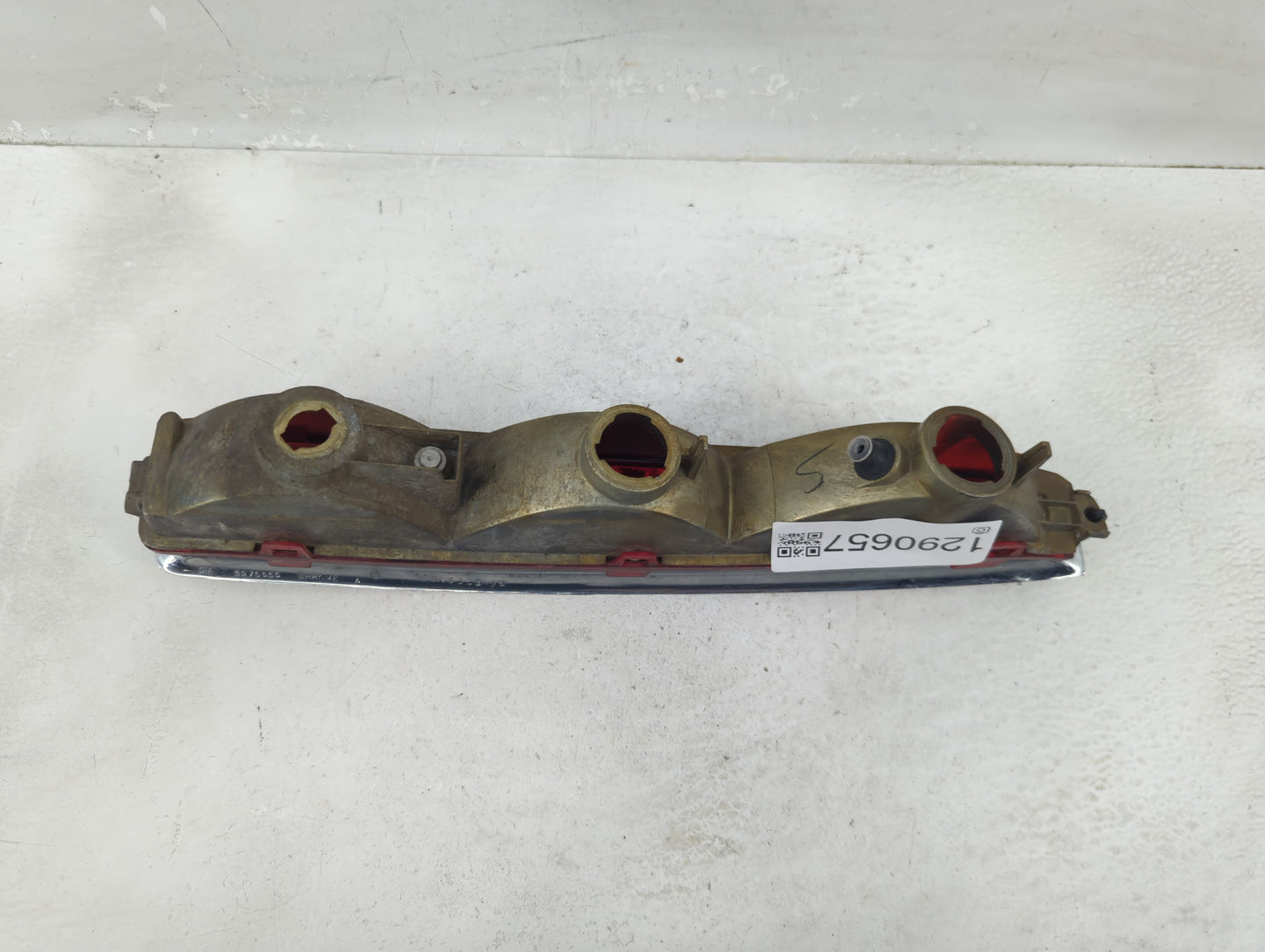 1994-1999 Cadillac Deville Tail Light Assembly Passenger Right OEM P/N:16523492 5976656 Fits Fits 1994 1995 1996 1997 1998 1