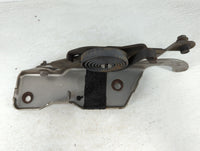 Chevrolet 1500 Driver Left Hood Hinge - Oemusedautoparts1.com