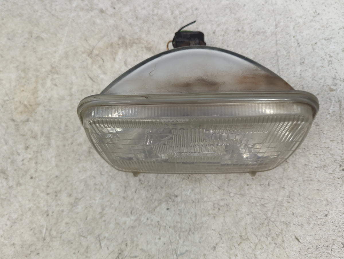 1998 Chevrolet Astro Passenger Right Oem Head Light Headlight Lamp 1498937 - Oemusedautoparts1.com