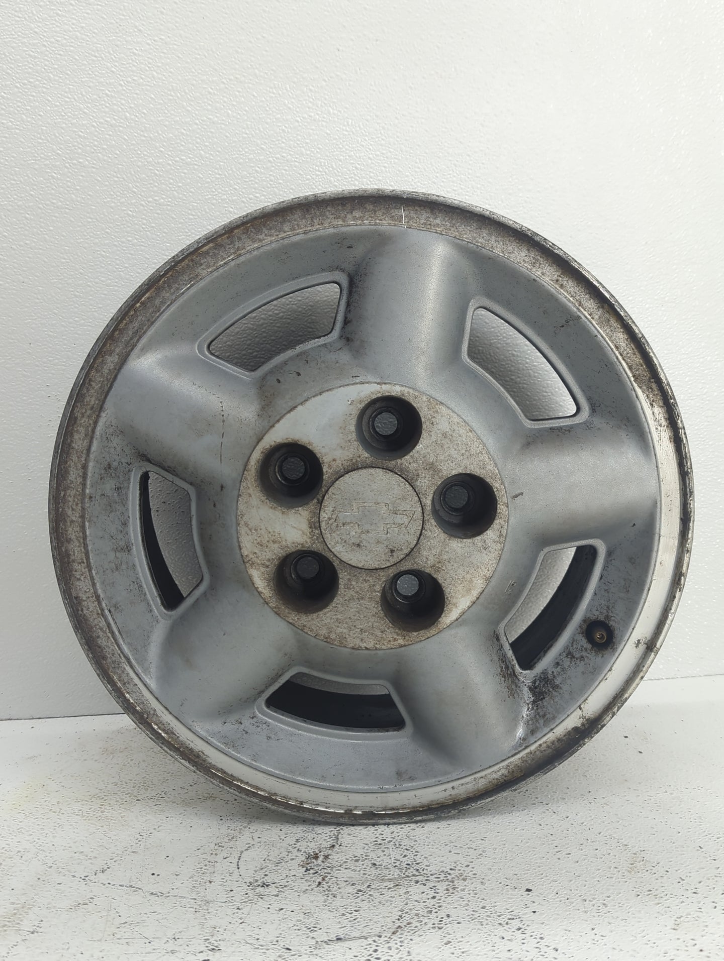 1995-2005 Chevrolet Blazer Oem Wheel Rim 1083338 - Oemusedautoparts1.com