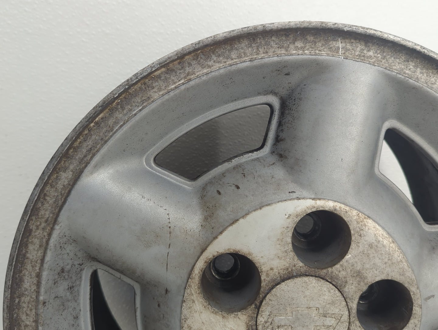 1995-2005 Chevrolet Blazer Oem Wheel Rim 1083338 - Oemusedautoparts1.com