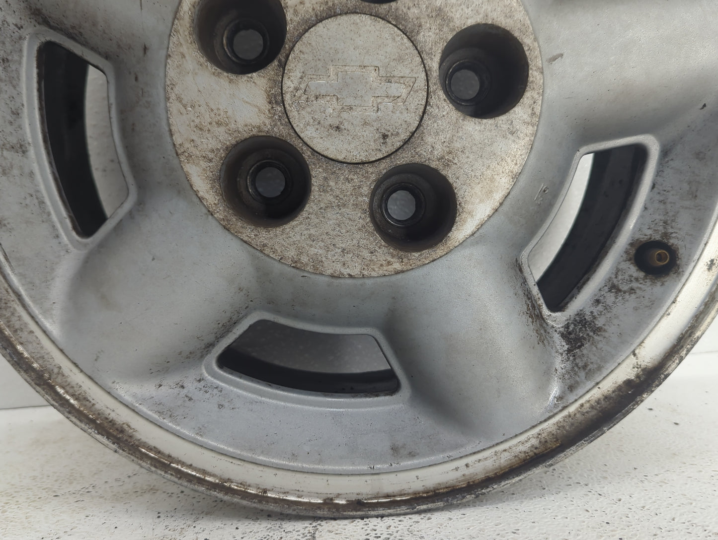 1995-2005 Chevrolet Blazer Oem Wheel Rim 1083338 - Oemusedautoparts1.com