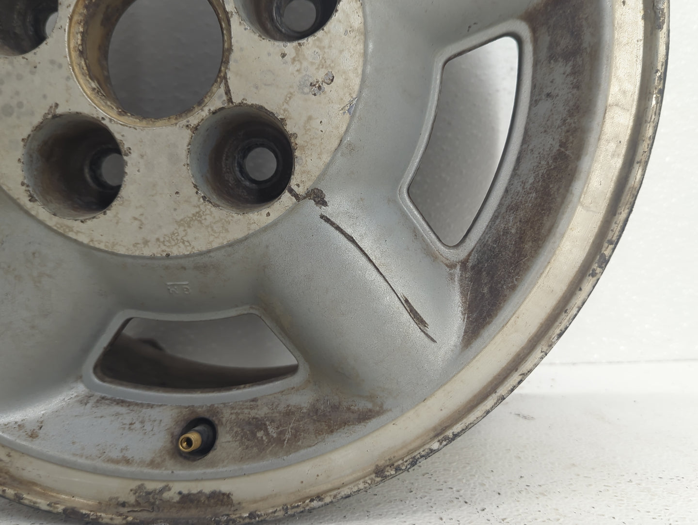 1995-2005 Chevrolet Blazer Oem Wheel Rim 1083339 - Oemusedautoparts1.com