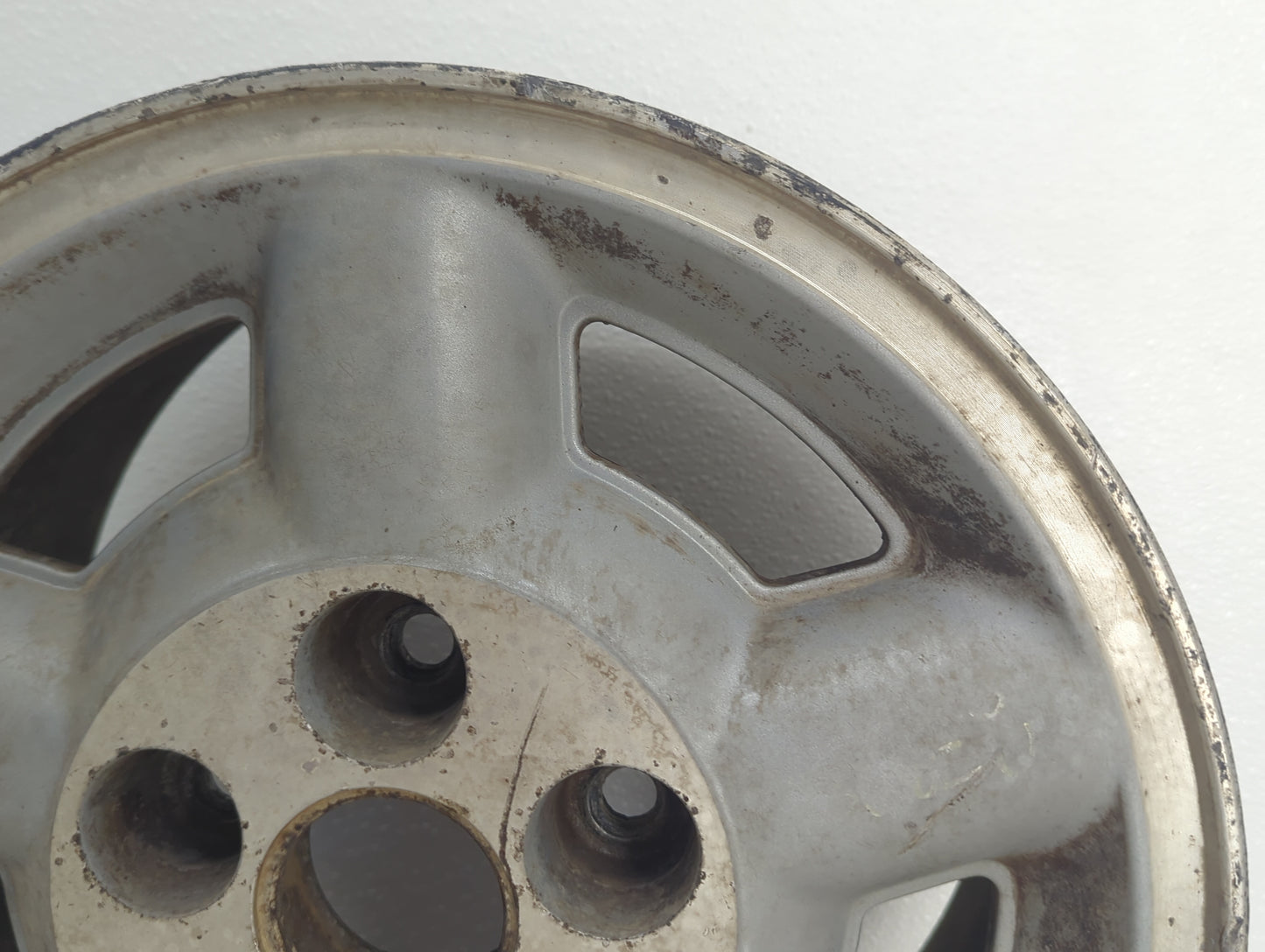 1995-2005 Chevrolet Blazer Oem Wheel Rim 1083339 - Oemusedautoparts1.com