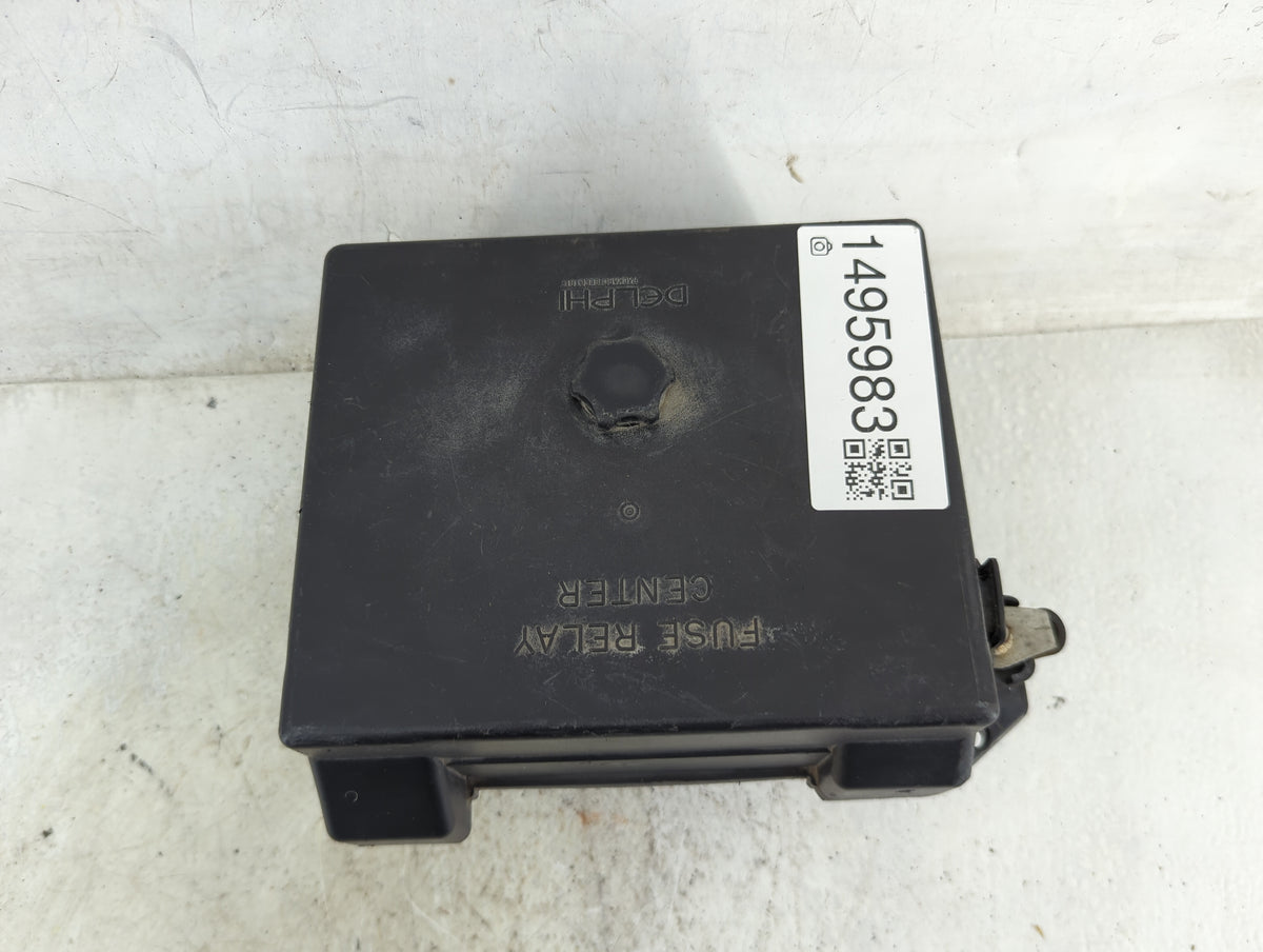 1998 Chevrolet Blazer Fusebox Fuse Box Panel Relay Module P/N:12171201 Fits OEM Used Auto Parts - Oemusedautoparts1.com
