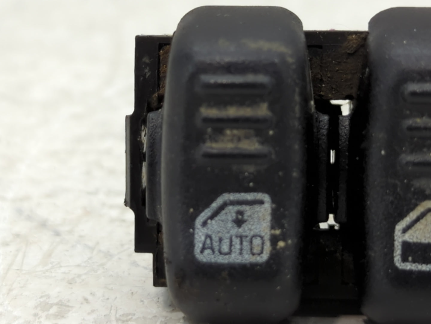 1997-2002 Chevrolet Camaro Master Power Window Switch Replacement Driver Side Left Fits Fits 1997 1998 1999 2000 2001 2002 O
