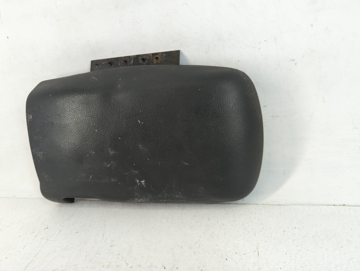 1998 Chevrolet Camaro Center Console Armrest Cover Lid Fits OEM Used Auto Parts - Oemusedautoparts1.com