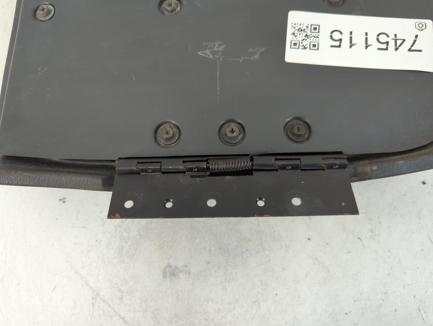 1998 Chevrolet Camaro Center Console Armrest Cover Lid Fits OEM Used Auto Parts - Oemusedautoparts1.com
