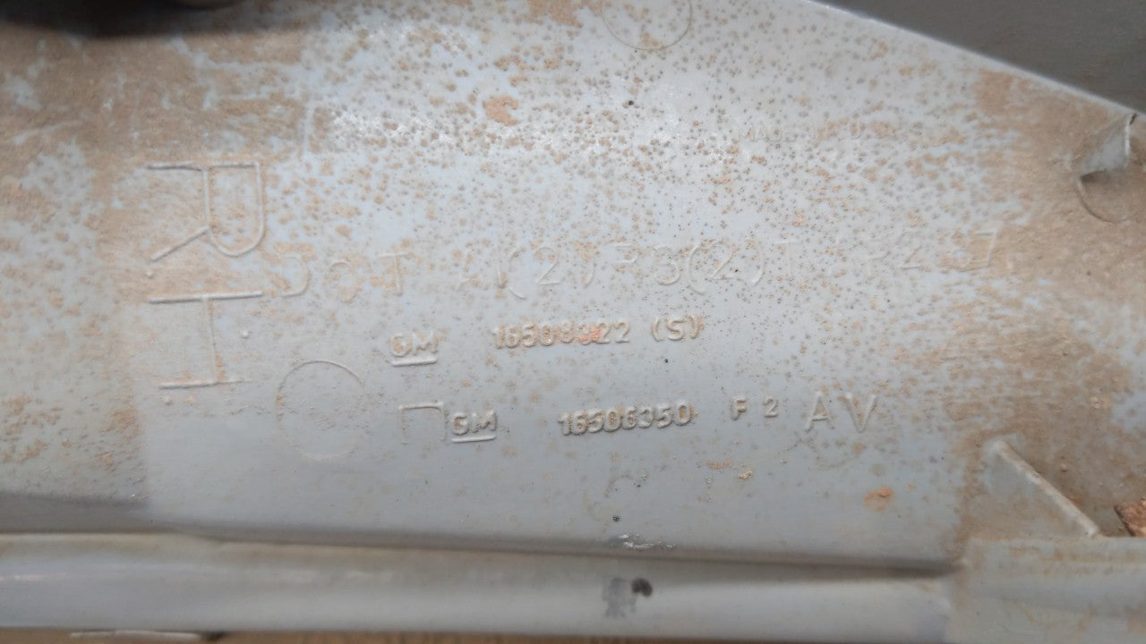 1998 Chevrolet Ck Tail Light Assembly Passenger Right OEM P/N:16508922 16506350 Fits OEM Used Auto Parts - Oemusedautoparts1