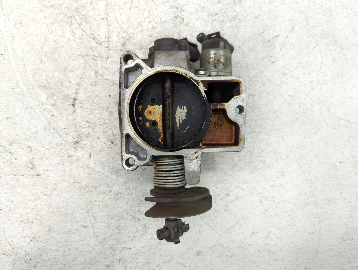 1998 Chevrolet Ck Throttle Body Fits Fits 1997 1999 OEM Used Auto Parts - Oemusedautoparts1.com