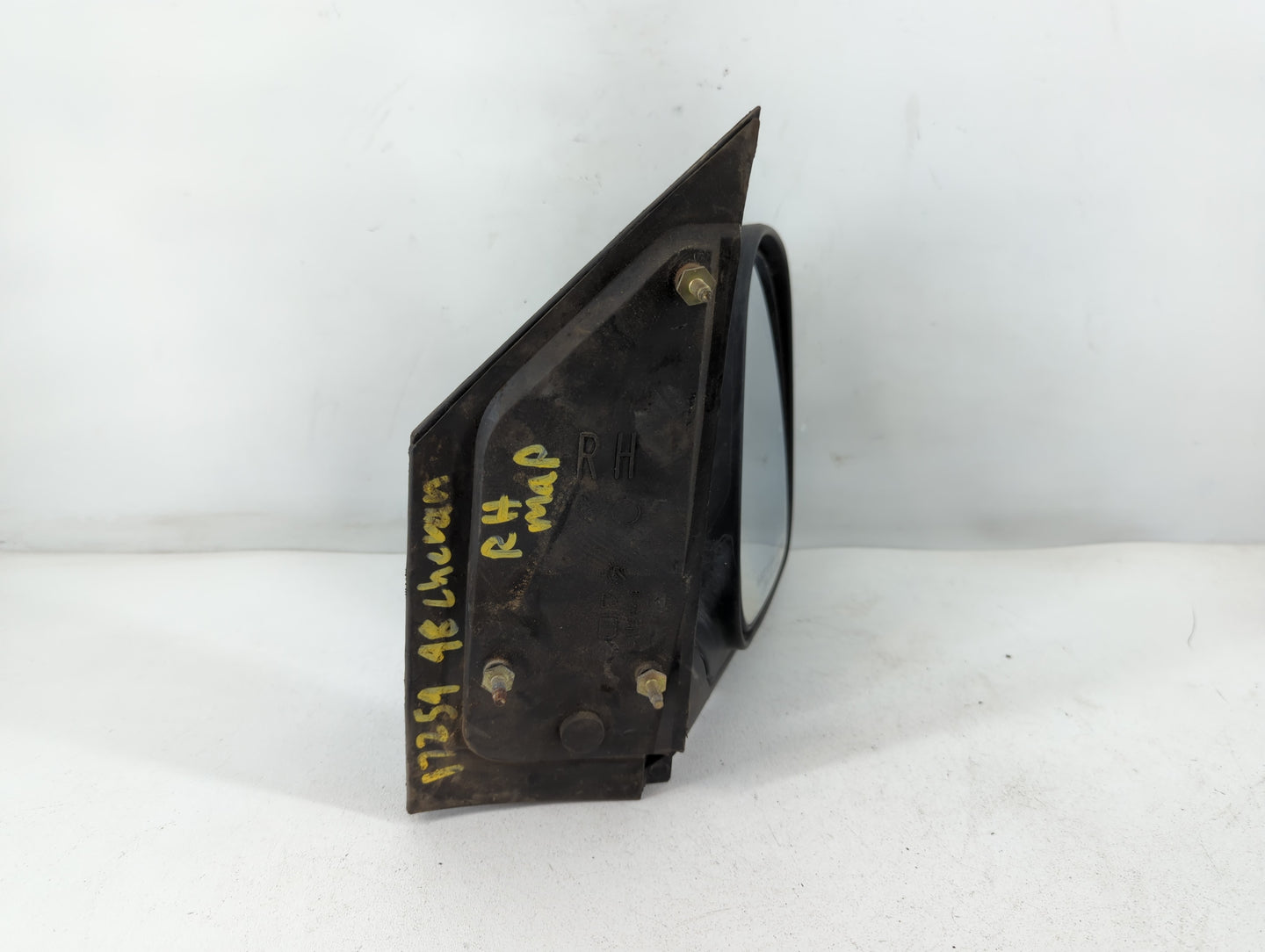 1996-1998 Chevrolet Express 2500 Passenger Side View Mirror - Right Door Mirror OEM Used - Oemusedautoparts1.com