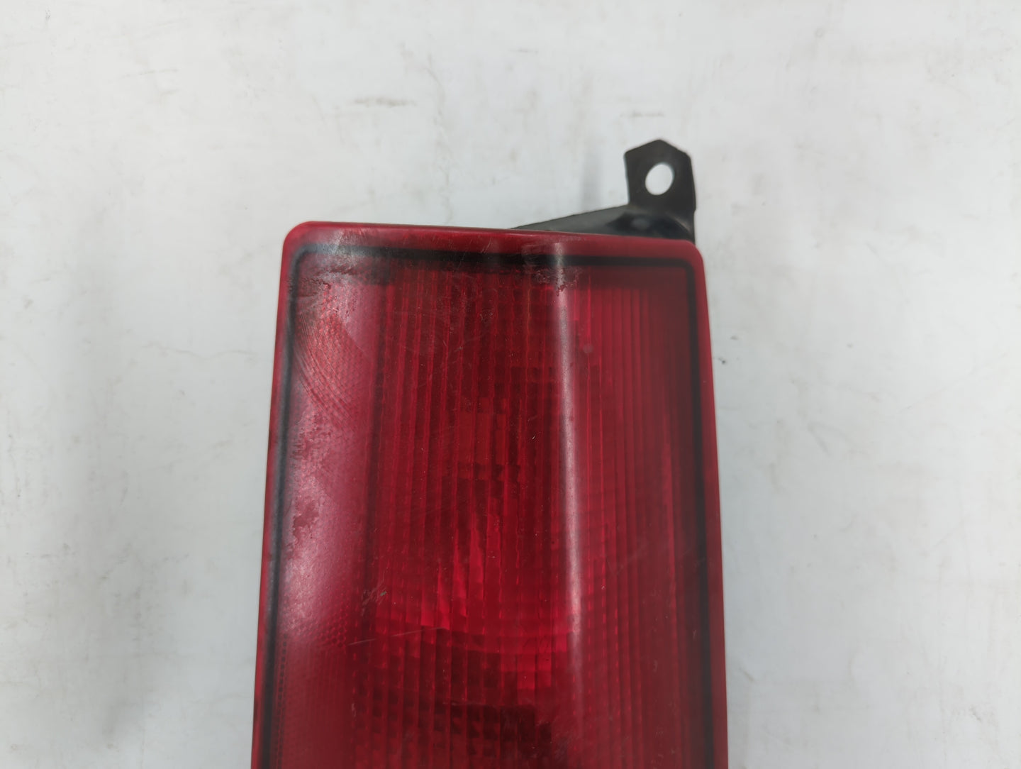 1996-1999 Chevrolet Express 3500 Tail Light Assembly Passenger Right OEM P/N:16521160 A Fits Fits 1996 1997 1998 1999 OEM Us