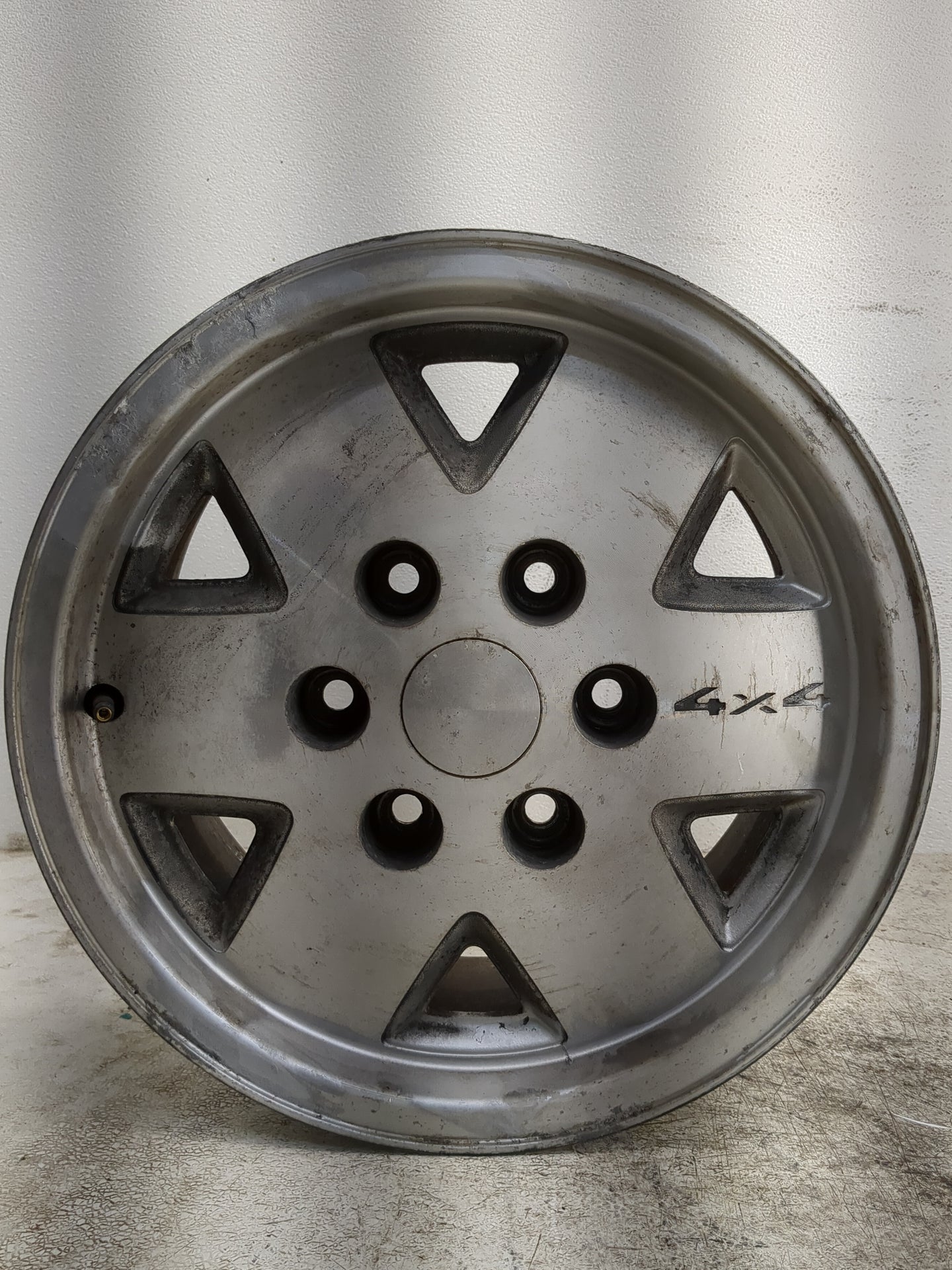 Chevrolet K1500 Oem Wheel Rim - Oemusedautoparts1.com