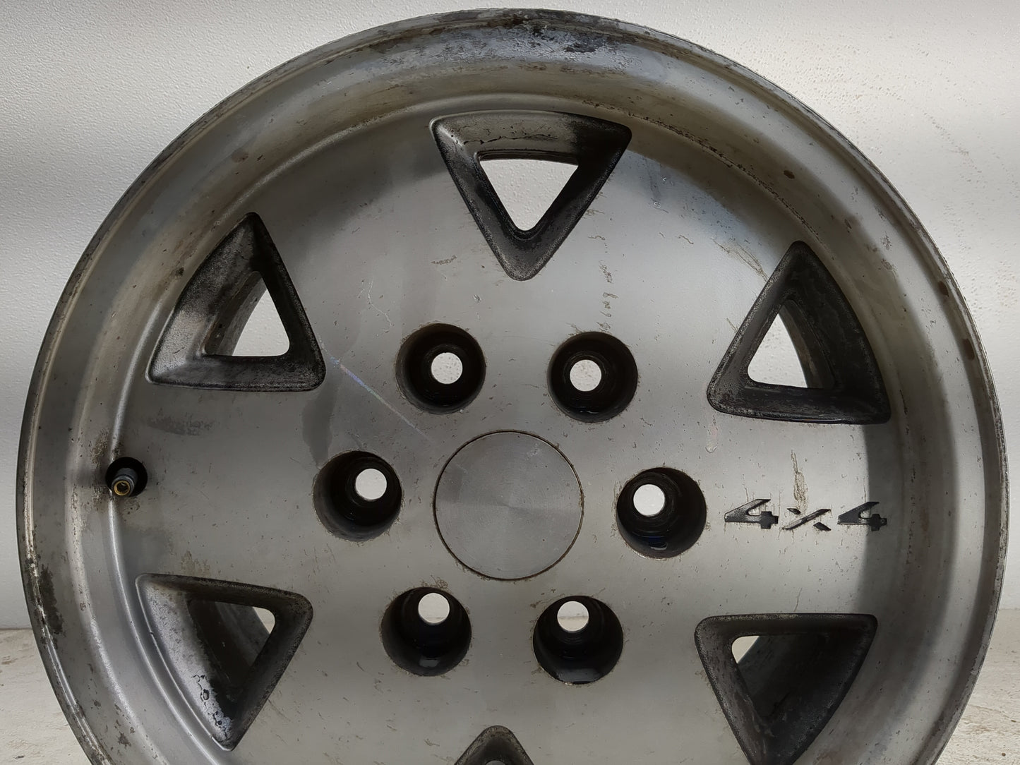 Chevrolet K1500 Oem Wheel Rim - Oemusedautoparts1.com