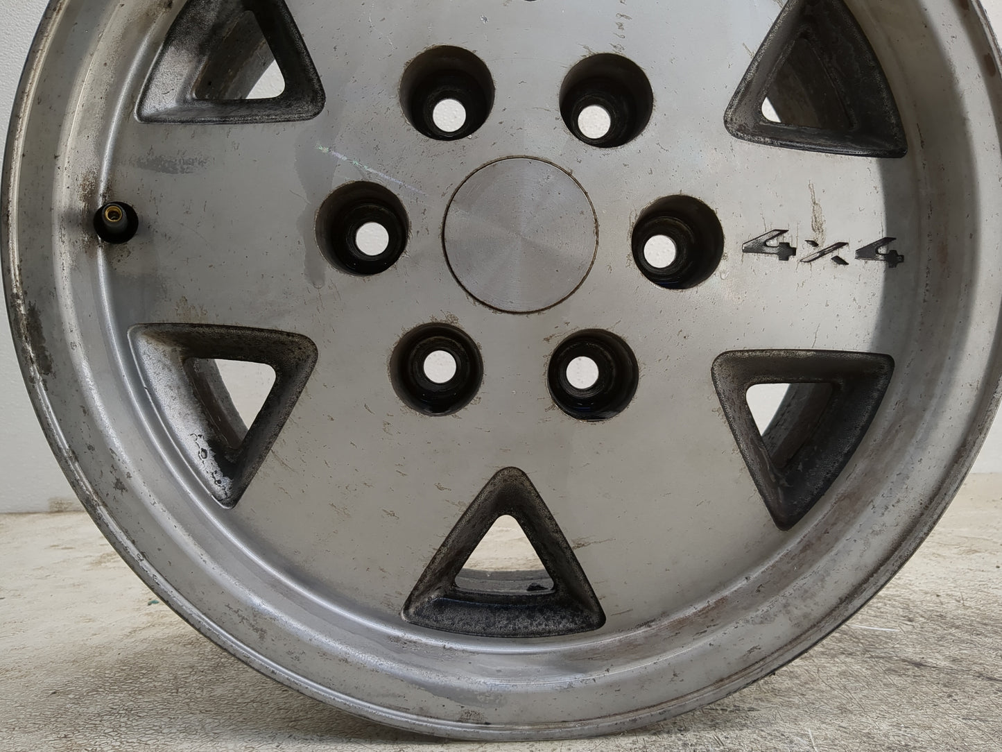Chevrolet K1500 Oem Wheel Rim - Oemusedautoparts1.com