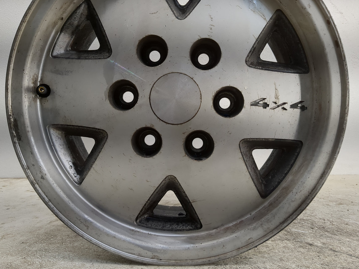 Chevrolet K1500 Oem Wheel Rim - Oemusedautoparts1.com