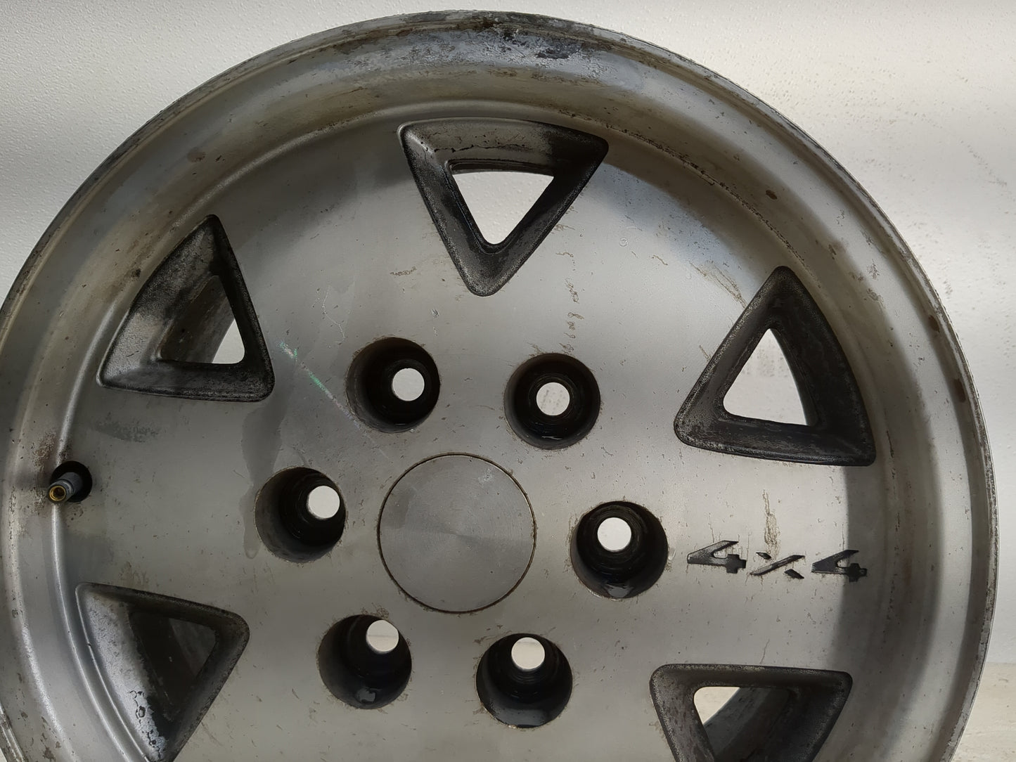 Chevrolet K1500 Oem Wheel Rim - Oemusedautoparts1.com
