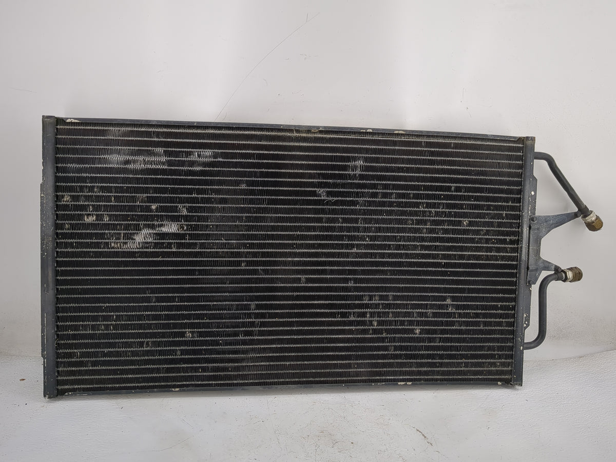 1998 Chevrolet K1500 Engine Cooling Radiator Condensor Fits Fits 1996 1997 1999 2000 OEM Used Auto Parts - Oemusedautoparts1