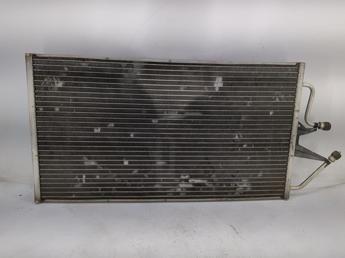 1998 Chevrolet K1500 Engine Cooling Radiator Condensor Fits Fits 1996 1997 1999 2000 OEM Used Auto Parts - Oemusedautoparts1