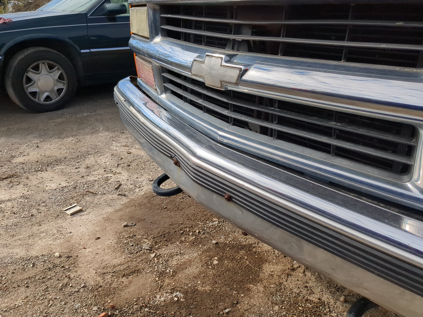 Chevrolet K1500 Front Bumper - Oem 1217084 - Oemusedautoparts1.com