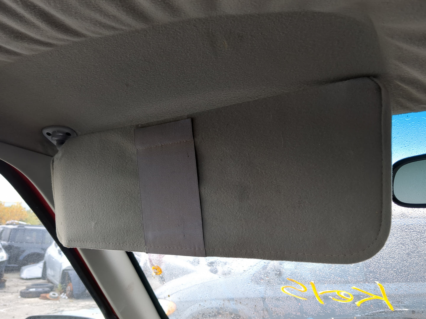 1998 Chevrolet K3500 Sun Visor Shade Replacement Driver Left Mirror Fits OEM Used Auto Parts - Oemusedautoparts1.com