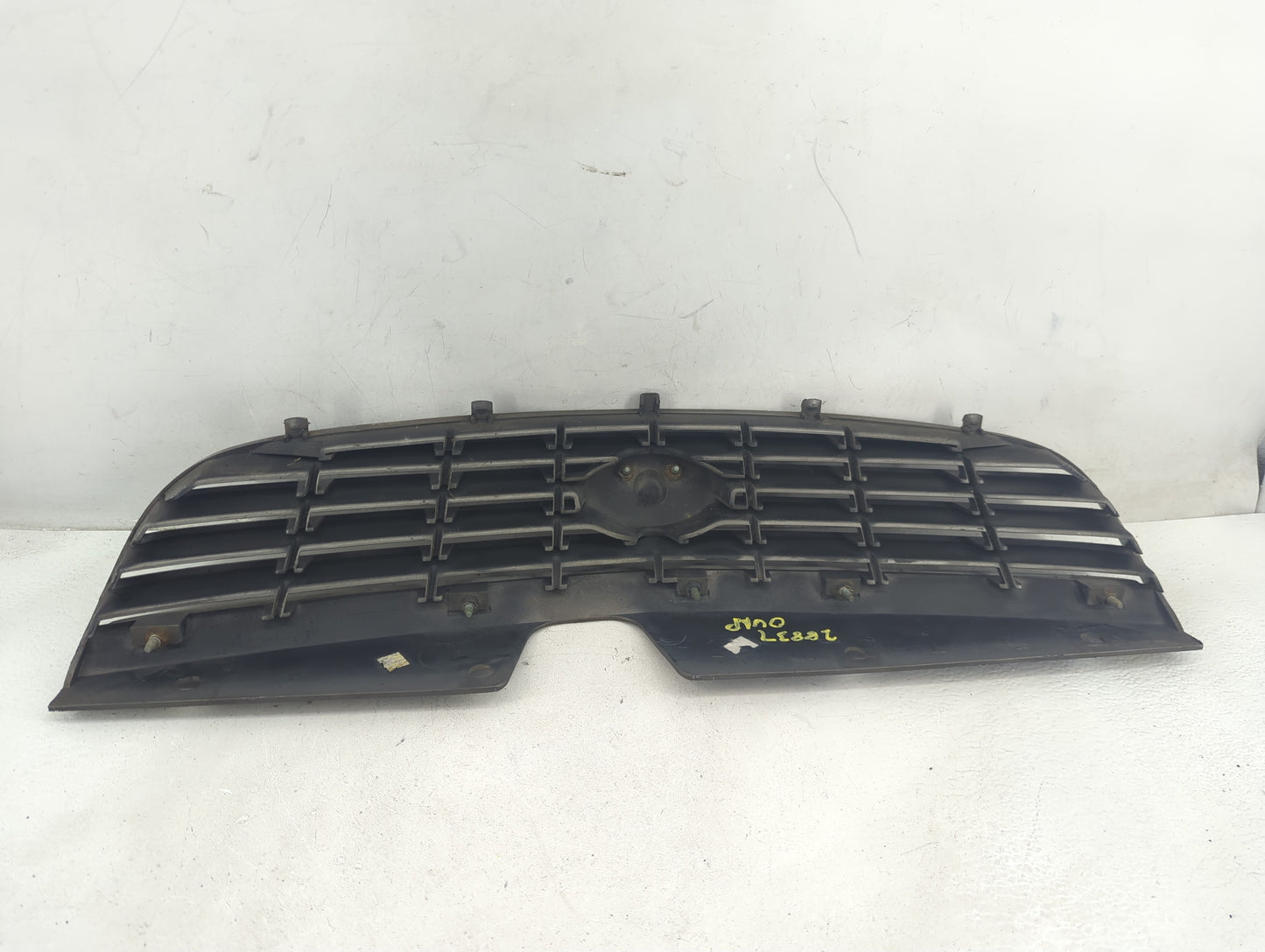 1997-1999 Chevrolet Malibu Front Grille Bumper Not Included Grey - Oemusedautoparts1.com