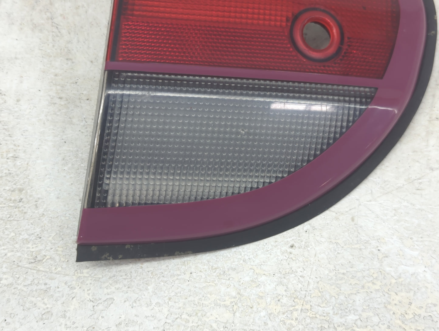 1997 Chevrolet Malibu Passenger Right Side Deck Lid Mounted Tail Light - Oemusedautoparts1.com