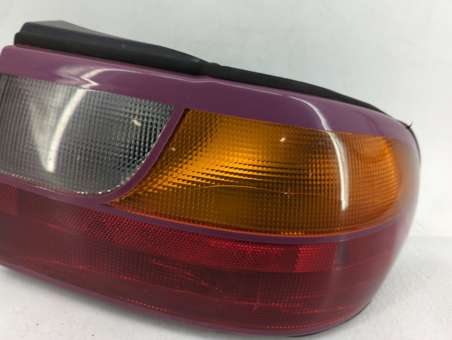 1997-2005 Chevrolet Malibu Tail Light Assembly Passenger Right OEM Fits Fits 1997 1998 1999 2000 2001 2002 2003 2004 2005 OE