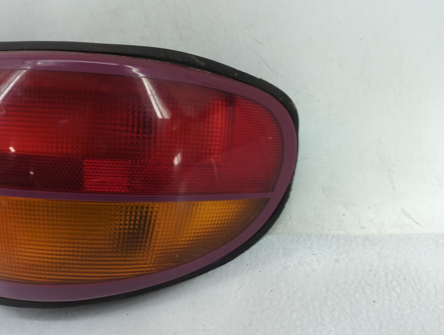 1997-2005 Chevrolet Malibu Tail Light Assembly Driver Left OEM Fits Fits 1997 1998 1999 2000 2001 2002 2003 2004 2005 OEM Us