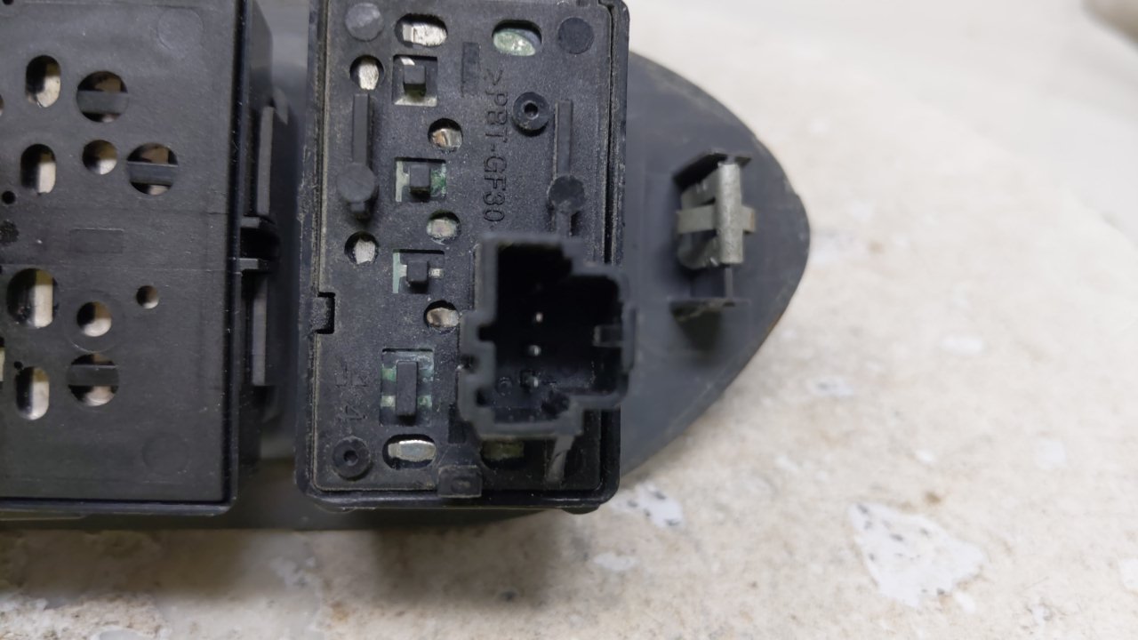 1998 Chevrolet Master Master Power Window Switch Replacement Driver Side Left Fits Fits 2005 2006 2007 2008 2009 OEM Used Au