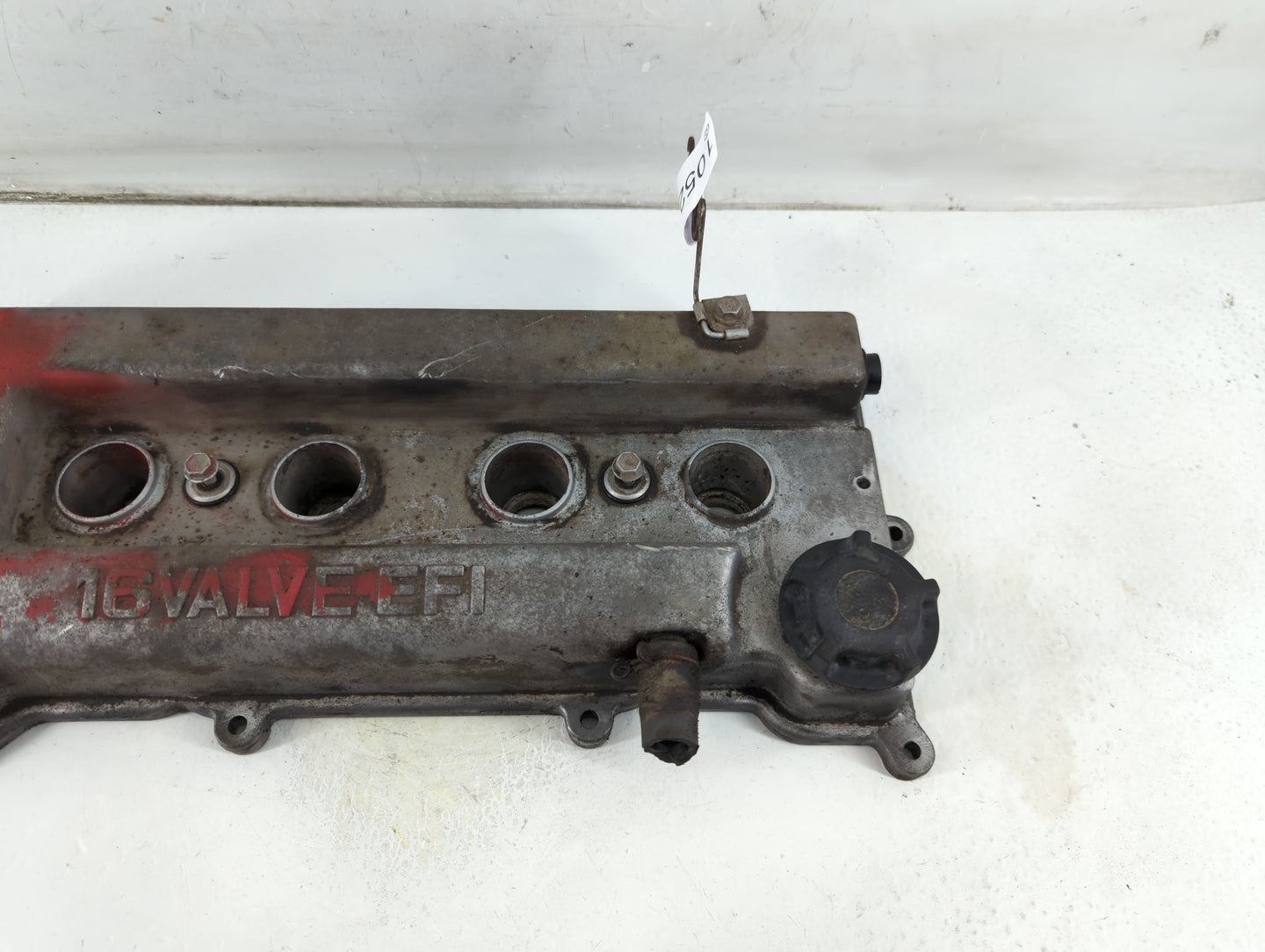 1998 Chevrolet Prizm Driver Left Cylinder Head Valve Cover Fits OEM Used Auto Parts - Oemusedautoparts1.com