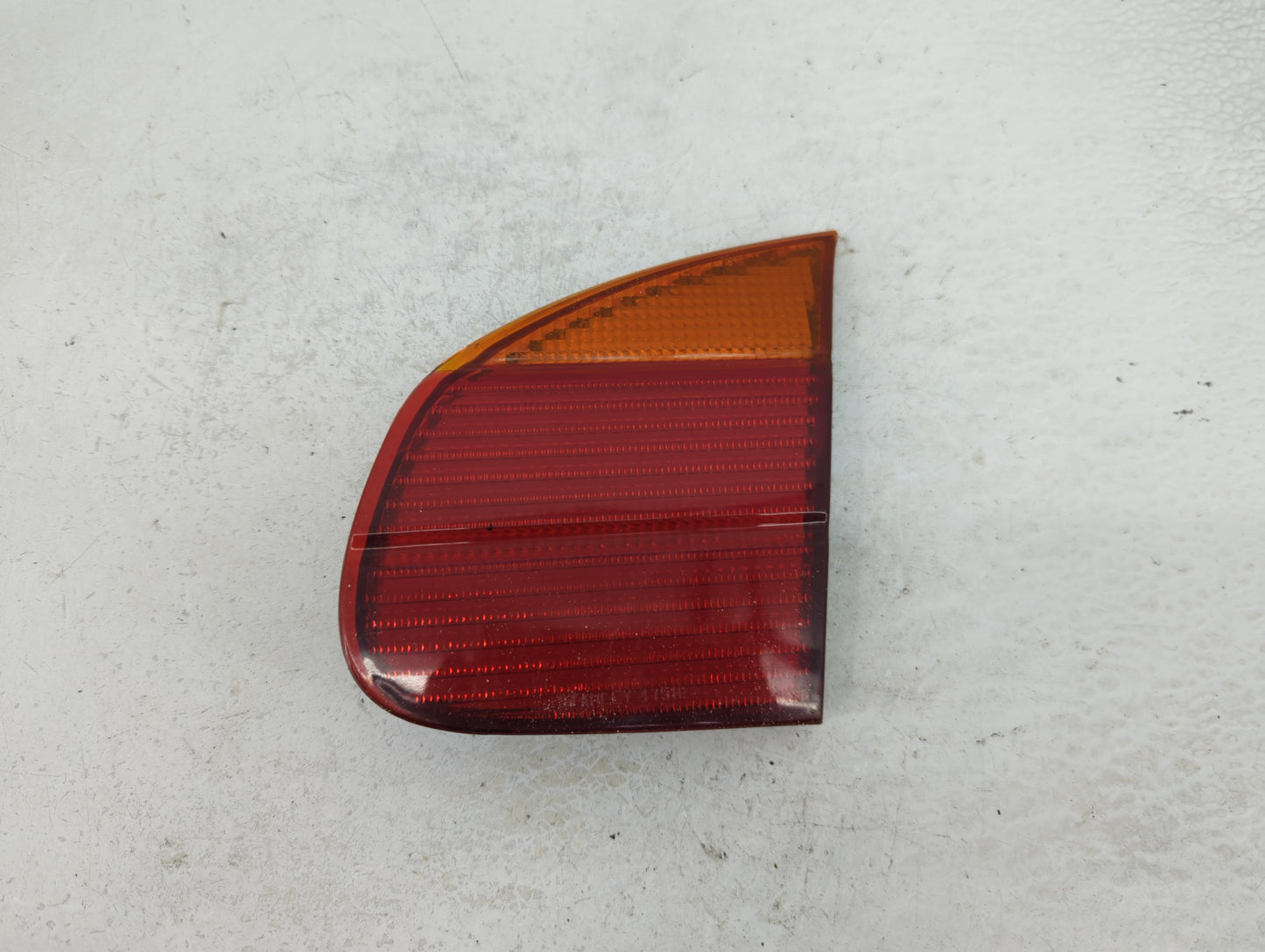 1998-2002 Chevrolet Prizm Tail Light Assembly Passenger Right OEM Fits Fits 1998 1999 2000 2001 2002 OEM Used Auto Parts - O