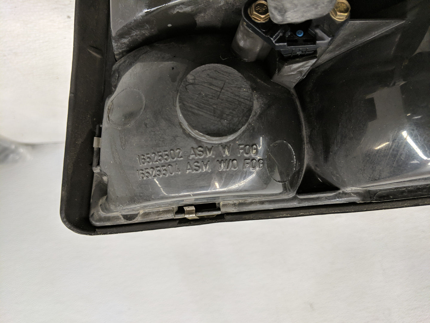1998 Chevrolet S10 Passenger Right Oem Head Light Headlight Lamp - Oemusedautoparts1.com