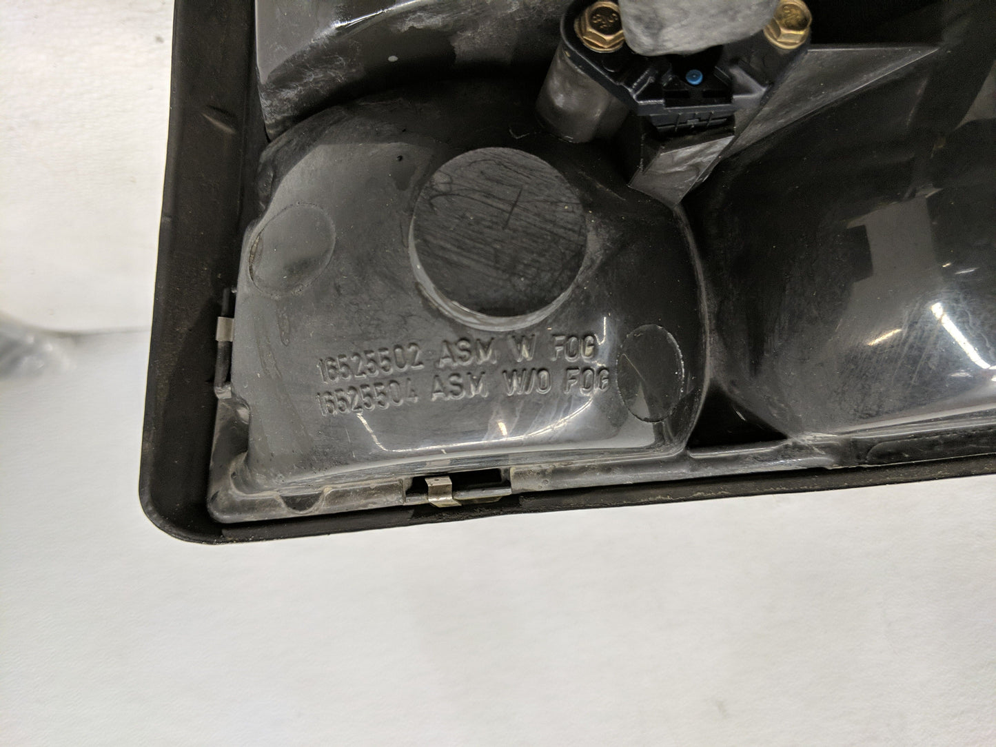 1998 Chevrolet S10 Passenger Right Oem Head Light Headlight Lamp - Oemusedautoparts1.com
