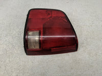 1994-2003 Chevrolet S10 Tail Light Assembly Driver Left OEM P/N:16516093 Fits OEM Used Auto Parts - Oemusedautoparts1.com