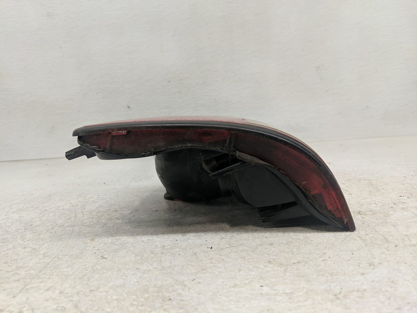 1994-2003 Chevrolet S10 Tail Light Assembly Driver Left OEM P/N:16516093 Fits OEM Used Auto Parts - Oemusedautoparts1.com