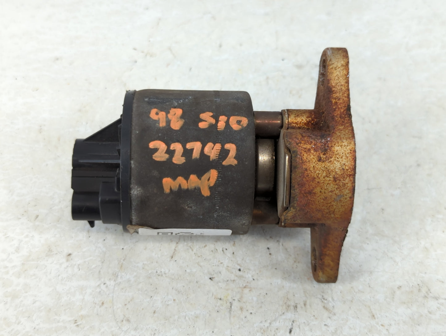 1998 Chevrolet S10 Exhaust Gas Valve (egr) - Oem - Oemusedautoparts1.com