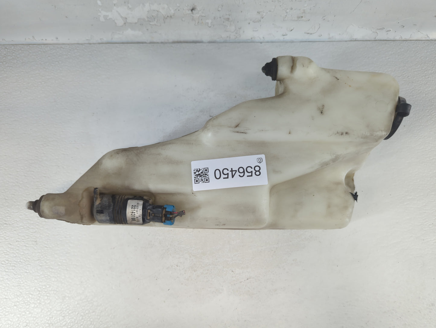 1995-2004 Chevrolet S10 Windshield Washer Fluid Reservoir Bottle Oem - Oemusedautoparts1.com