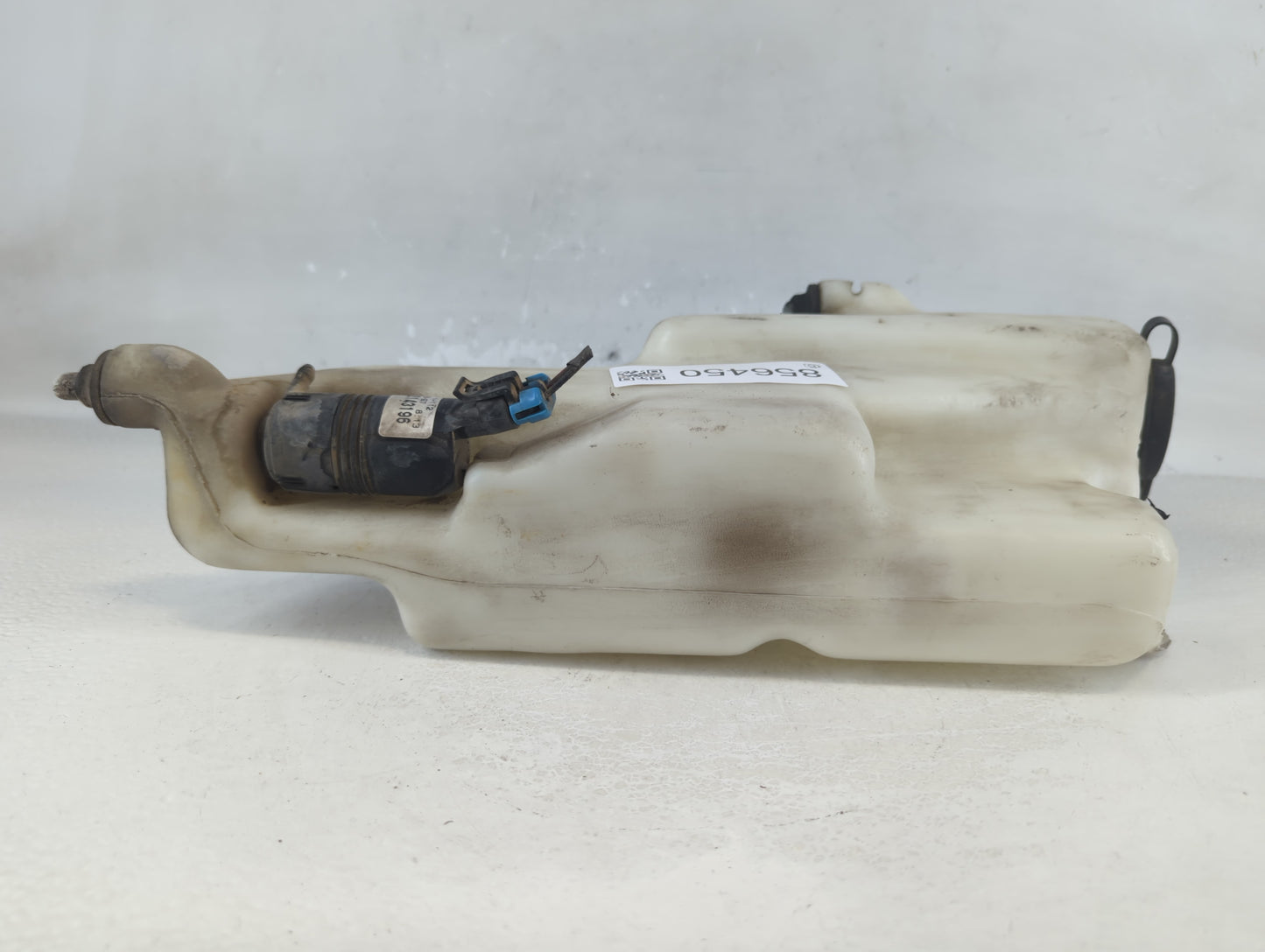 1995-2004 Chevrolet S10 Windshield Washer Fluid Reservoir Bottle Oem - Oemusedautoparts1.com