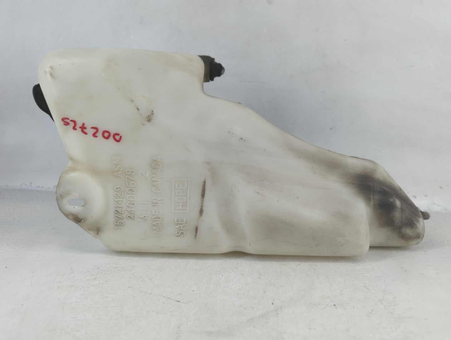 1995-2004 Chevrolet S10 Windshield Washer Fluid Reservoir Bottle Oem - Oemusedautoparts1.com
