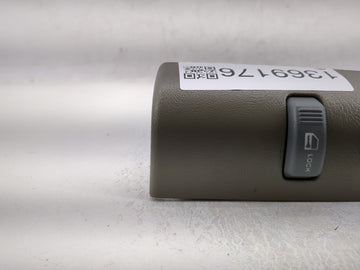 1998 Chevrolet S10 Blazer Master Power Window Switch Replacement Driver Side Left P/N:15151474 Fits OEM Used Auto Parts