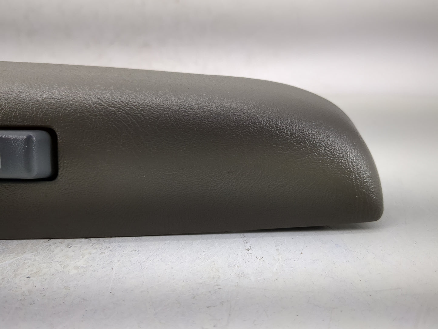1998 Chevrolet S10 Blazer Master Power Window Switch Replacement Driver Side Left P/N:15151474 Fits OEM Used Auto Parts - Oe