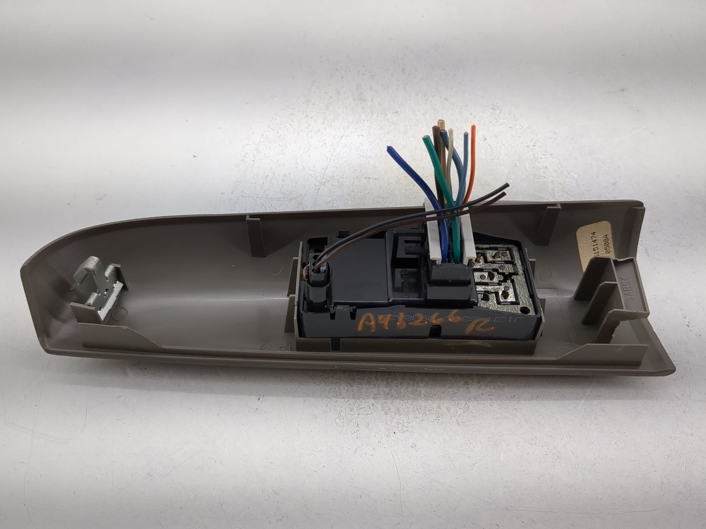 1998 Chevrolet S10 Blazer Master Power Window Switch Replacement Driver Side Left P/N:15151474 Fits OEM Used Auto Parts - Oe