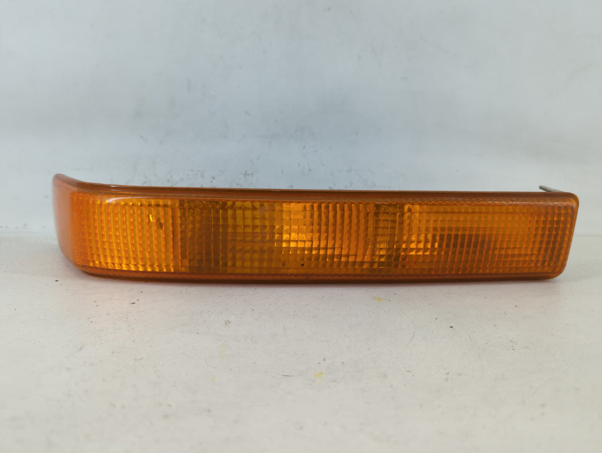 Chevrolet S10 Blazer TURN SIGNAL LIGHT - Oemusedautoparts1.com