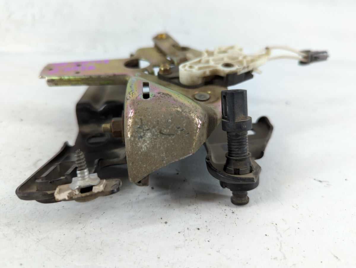 1998 Chevrolet S10 Blazer Hood Latch Assembly - Oemusedautoparts1.com