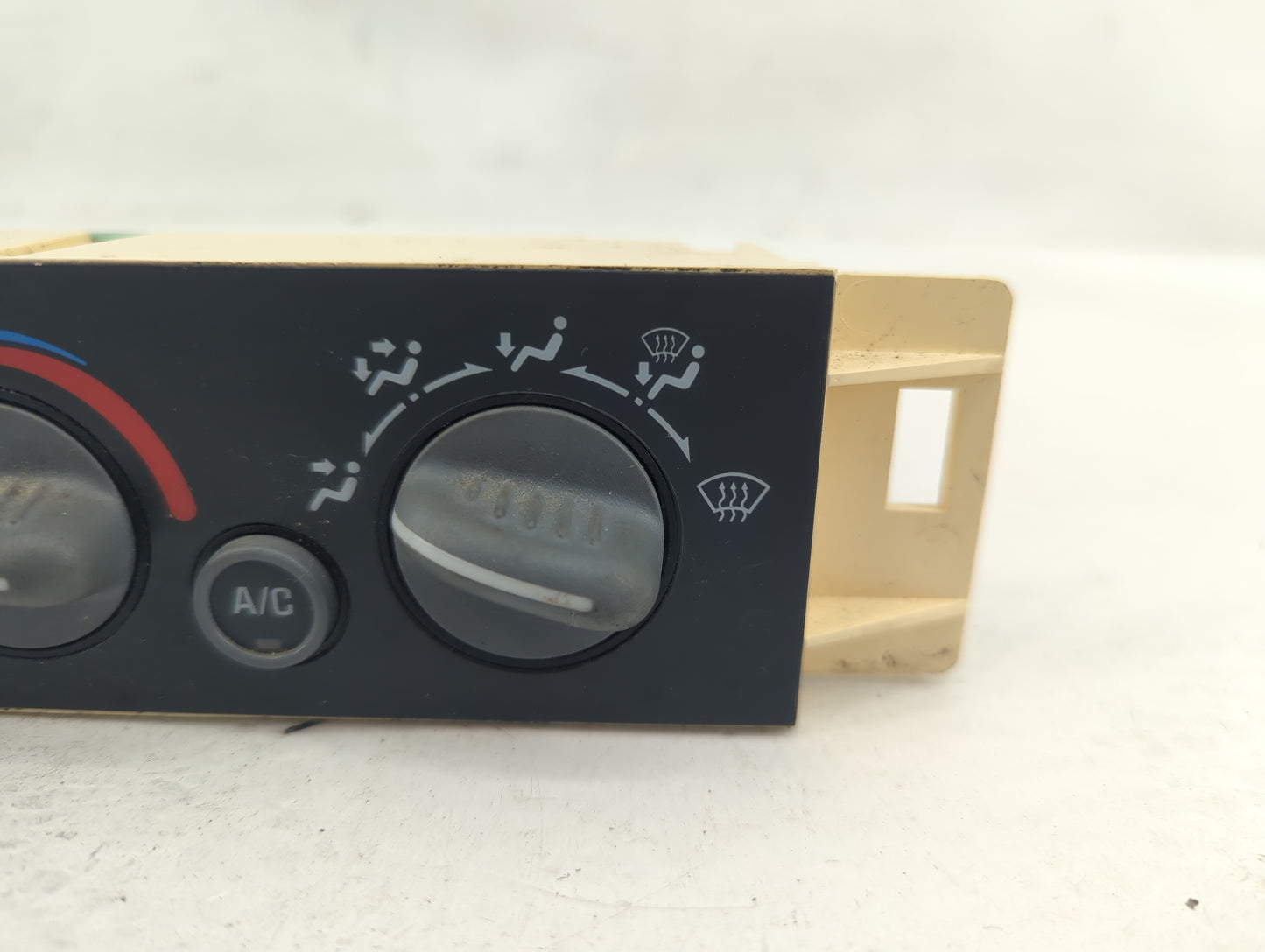 1999-2002 Chevrolet Silverado Climate Control Module Temperature AC/Heater Replacement P/N:16199266 Fits Fits 1999 2000 2001