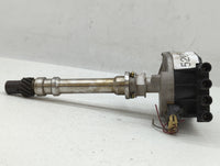 1996-2000 Chevrolet Tahoe Engine Ignition Distributor OEM Fits Fits 1996 1997 1998 1999 2000 2001 2002 OEM Used Auto Parts -
